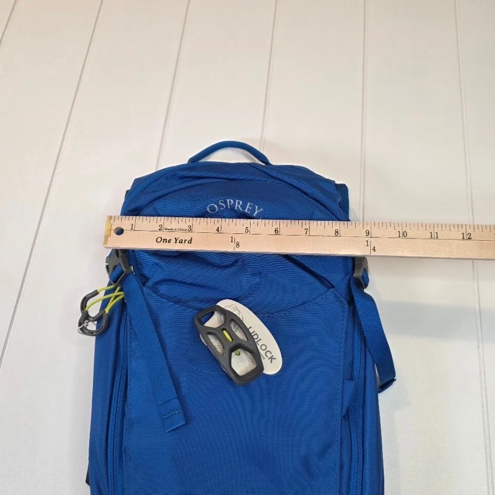 Osprey Men Siskin 8 Hydration Backpack Postal Blue 2.5L Reservoir 10005101 NWT